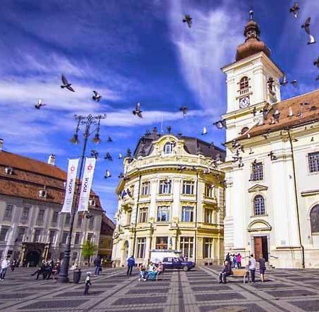 Luxury Center City Sibiu Exterior foto